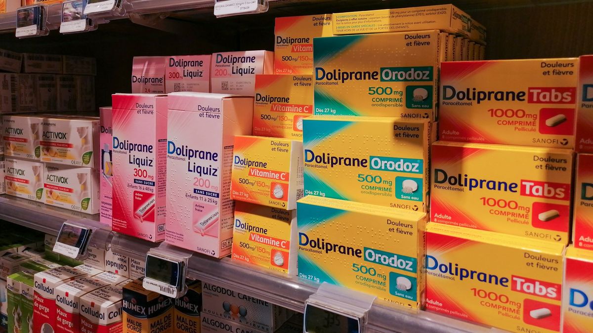 Ibuprofen jen pod pultem. Francie reguluje volný prodej léků